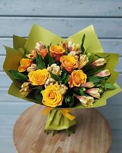 Букет цветов из:  Альстромерии и Розы в Мортке