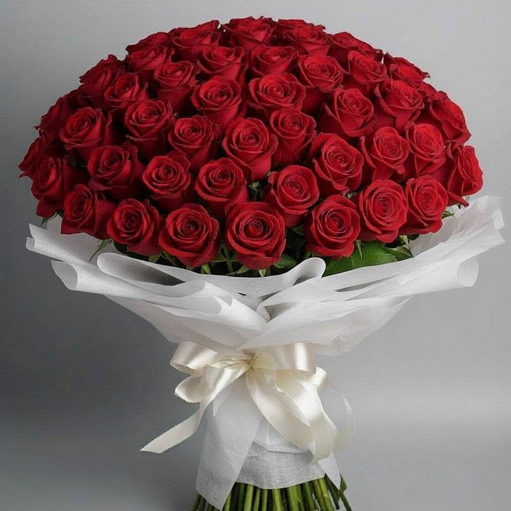 Букет 101 Красная роза Блэк Мэджик в Мортке