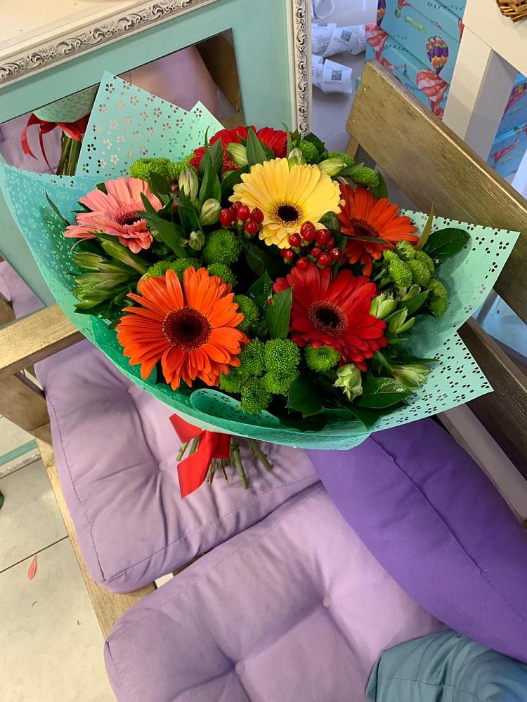 Букет цветов из: Герберы, Хризантемы и Альстромерии в Мортке