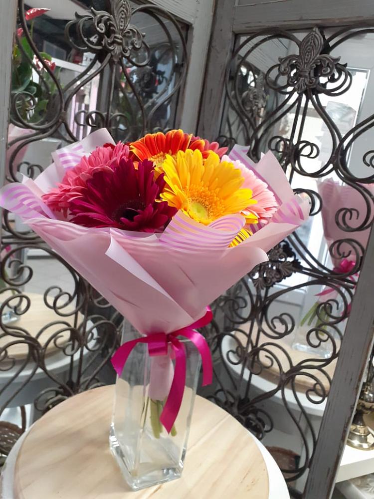 Букет цветов из: Герберы в Мортке