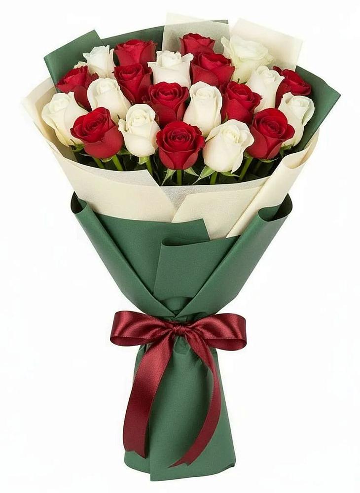 Букет Микс из красных и белых роз в Мортке