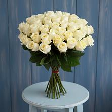 Букет 51 Белая роза Эдлесс Лав в Мортке