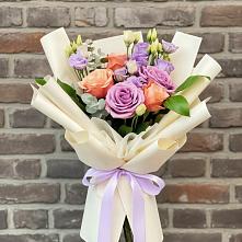 Букет цветов из:  Лизиантусы и Розы #REPLACE_PRED# Мортке