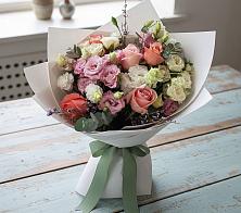 Букет цветов из:  Розы, Лизиантусы и Гвоздики #REPLACE_PRED# Мортке