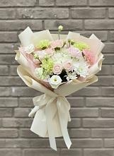 Букет цветов из:  Гвоздики, Розы, Лизиантусы и Хризантемы в Мортке