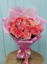 Букет 15 Розовых роз Равель в Мортке