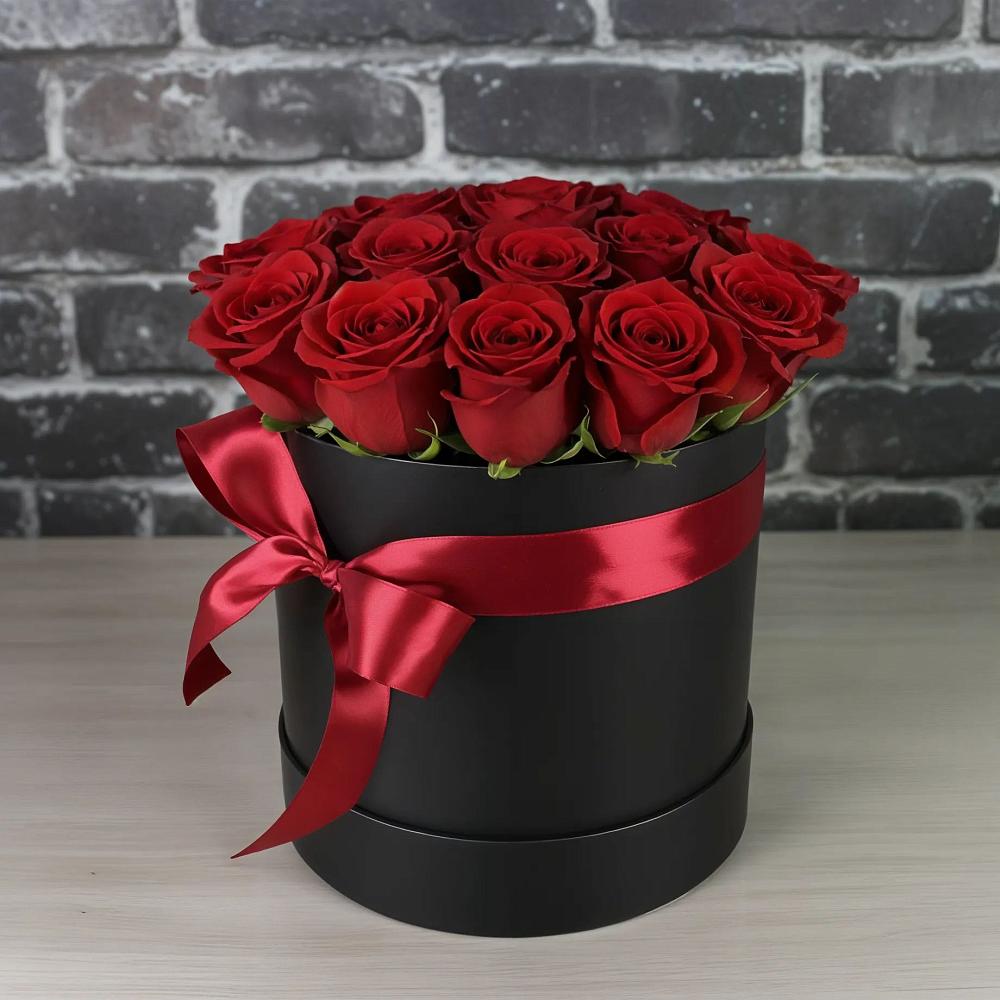 Цветочная композиция из Розы в шляпной коробке в Мортке