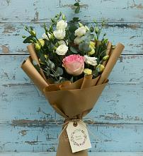 Букет цветов из:  Розы и Лизиантусы #REPLACE_PRED# Мортке