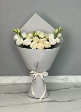 Букет цветов из:  Розы и Лизиантусы в Мортке